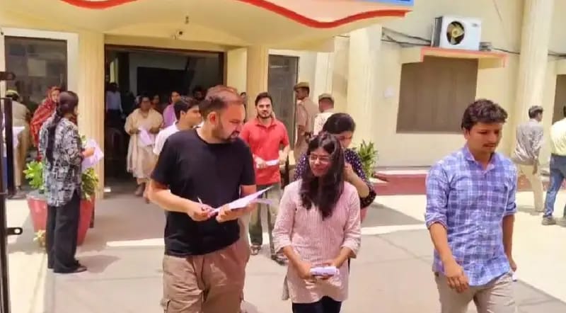 GIC प्रवक्ता प्री परीक्षा में 65% अभ्यर्थी रहे नदारद