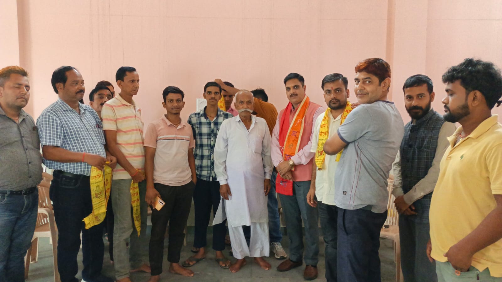 रिठौरा में राष्ट्रीय अधिकार मोर्चा की बैठक सम्पन्न