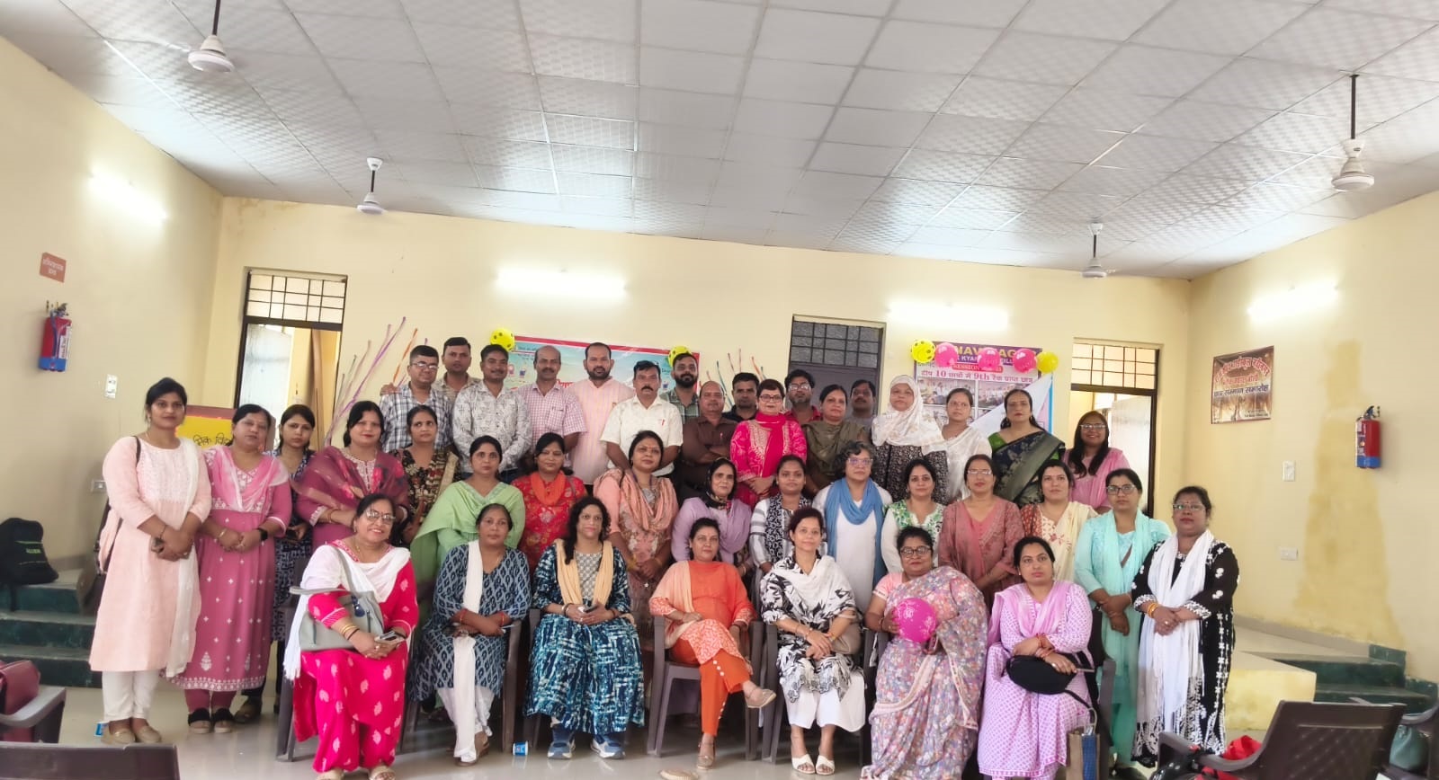 “कैच-अप विधि से कमजोर छात्र-छात्राओं का होगा सर्वांगीण विकास” – खंड शिक्षा अधिकारी पूरनलाल