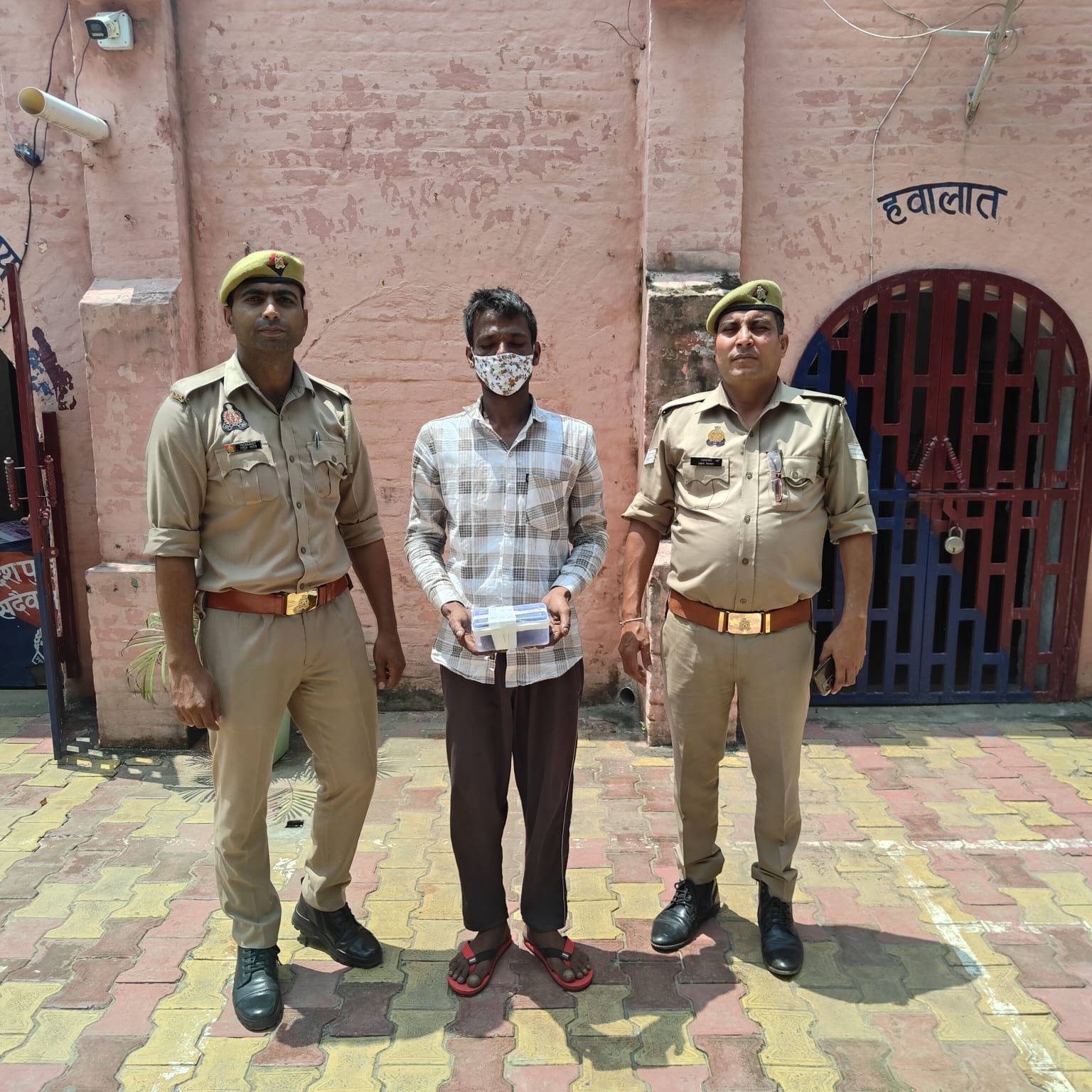 ऑपरेशन सवेरा के तहत झिंझाना पुलिस की बड़ी कार्रवाई