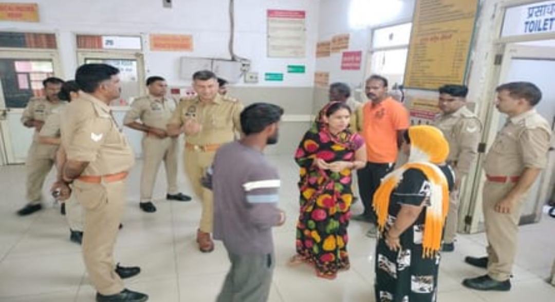 वृंदावन में मंगलवार सुबह सुसराल से मायके आई महिला ने पानीगांव पुल से यमुना में छलांग