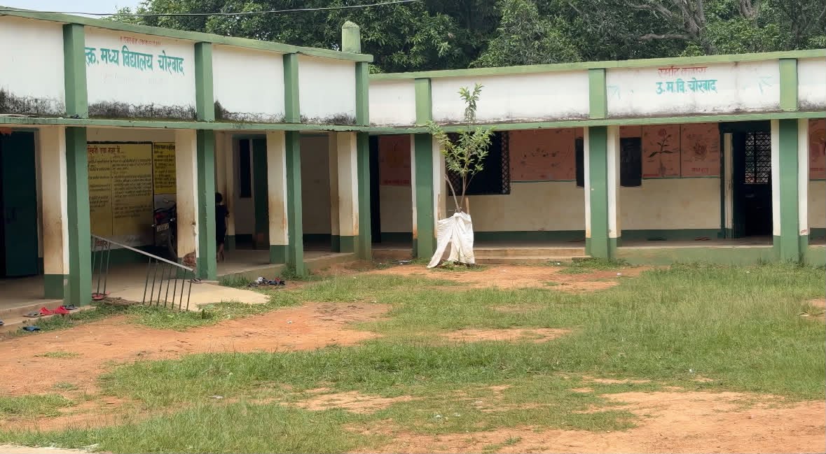 गोड्डा के स्कूल में छात्रा से कथित दुर्व्यवहार और मध्याह्न भोजन व्यवस्था पर सवाल