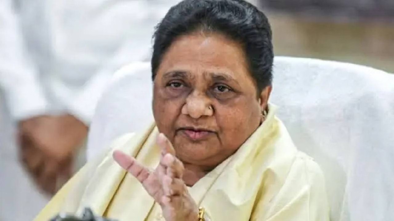 आरक्षण पर सियासत